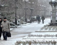 У окупований і пустельний Донецьк прийшла зима (фото)