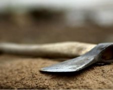 Почалося? Прокурора порубали сокирою у власному кабінеті