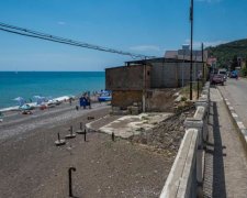 Захоплений окупантами Крим перетворився на руїну: красномовні фото