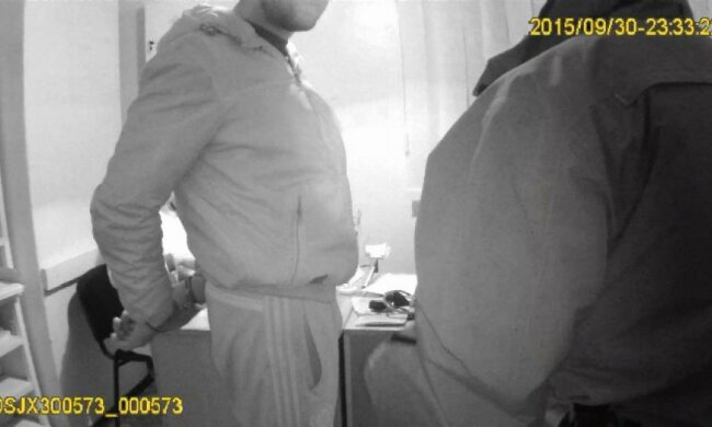 Колишній зек побив львівського копа