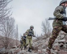 Кому война, кому мать: путинские отморозки безжалостно обворовывают украинские дома