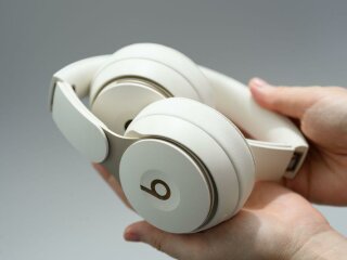 Beats Solo Pro