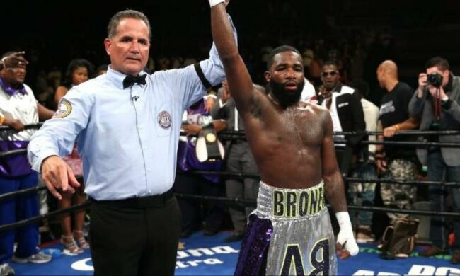 Бронер победил Гранадоса спорным решением судей