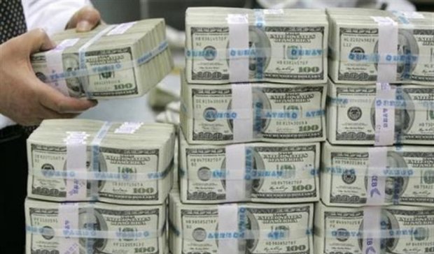 Багатії «схудли» на 182 млрд. доларів за тиждень через кризу в світі 
