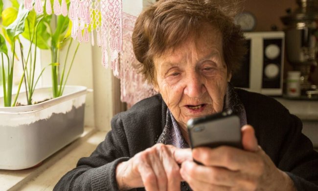 Мобільний зв'язок в умовах воєнного стану: що потрібно знати кожному українцю