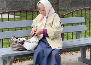 Пенсионерка. Фото: скрин youtube