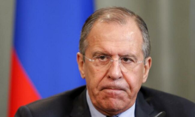 У Брюсселі довго обговорювали ситуацію в Україні. Лавров не сказав ані слова