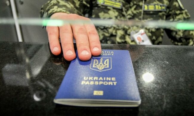 В ЄС визначилися з датою безвізу для українців