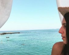 Джамала пролетіла над Чорним морем у купальнику