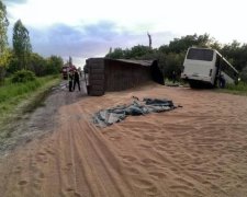 Жуткое ДТП в Луганске: боевик влетел в маршрутку с пассажирами