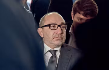 Кернес закопает в клумбы 22 миллиона и "утопит" Харьков в цветах