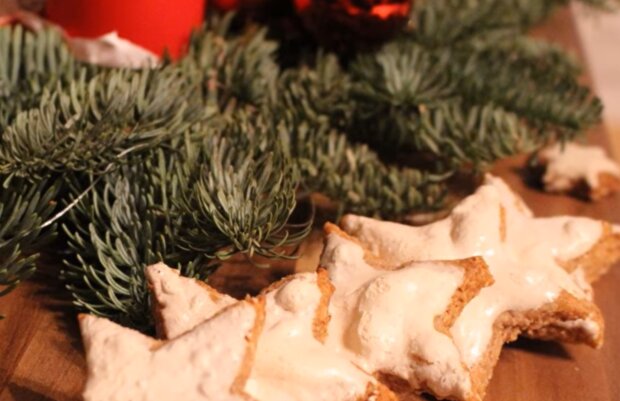 Ароматные звездочки с корицей: рецепт рождественского печенья от посольства Германии