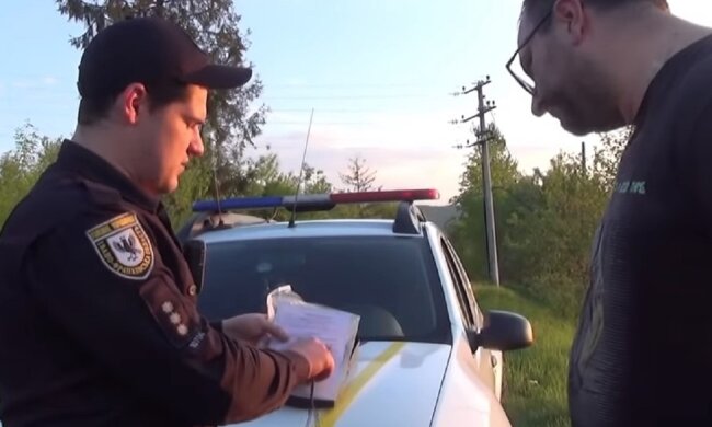 Составление протокола. Фото: Youtube