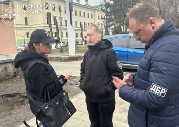 Організатори схем для ухилянтів перед судом
