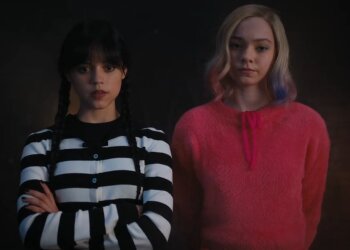 Эмма Майерс (Энид) и Дженна Ортега, кадр из сериала "Уэнсдей"