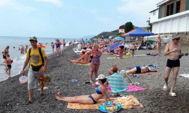 Оккупанты придумали, как обдирать туристов в Крыму 