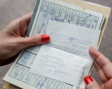 Депутати воскресять радянські ощадкнижки українців