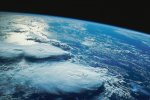 Життя на Землі з'явилось на 300 млн років раніше - вчені