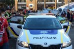 Тицяв гривні і обкладав матюками: п'яний в зюзю одесит намагався "подружитися" з копами