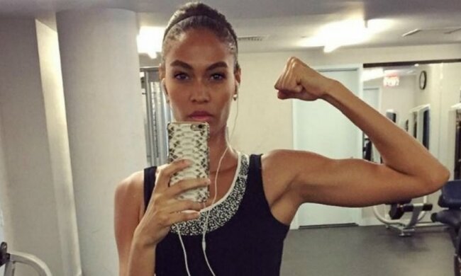 Селфі в спортзалі свідчать про психічні розлади