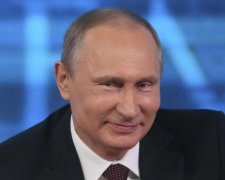 Путіна підклали в ліжко до росіян