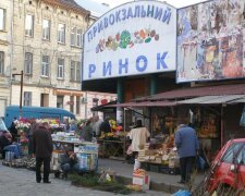 Привокзальний ринок у Львові, фото: Народна правда