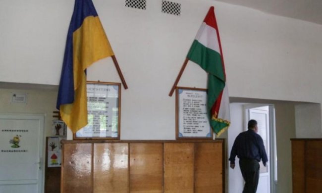 Українські дипломати розкусили таємні наміри Угорщини 