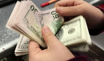 У Туркменістані валюту продають за талонами