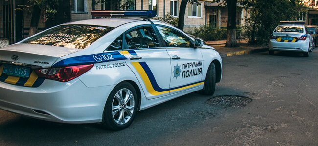 Ні сорому, ні совісті: на Закарпатті поліцейські жорстоко порушили ПДР, відео