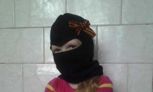 Крым: в школу теперь только с паспортом и дневником