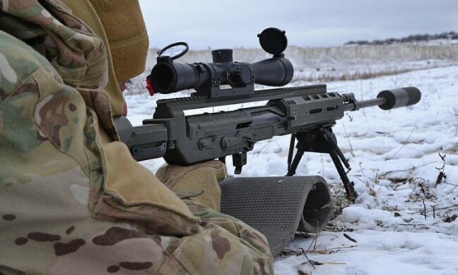 Український спецназ тренується і в сніг, і в мороз (фото)