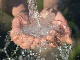 Тарифи на воду / фото: Pinterest