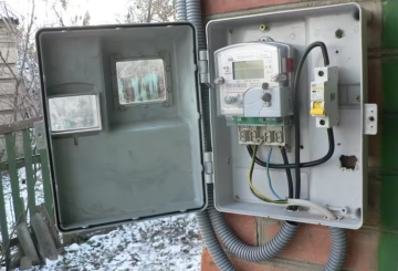 Електролічильник, кадр з відео