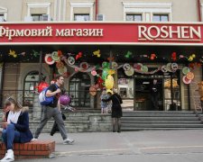 У Києві палає другий магазин Roshen за день