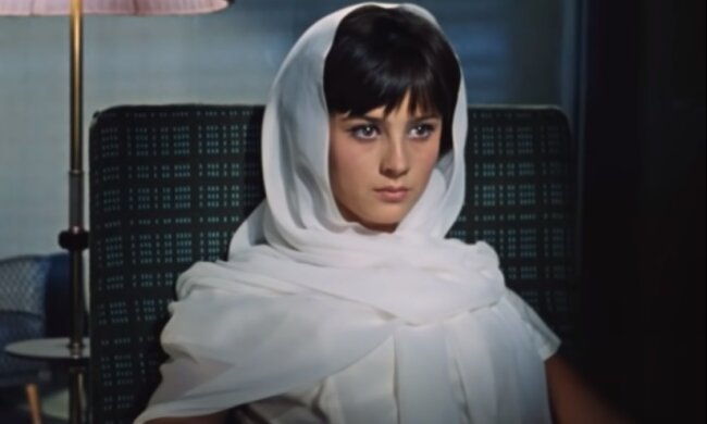 Наталія Варлей, кадр з фільму "Кавказька полонянка"