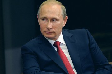 Путін готує в Україні війну через Зеленського