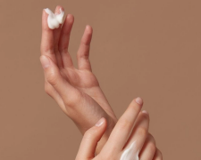 Крем для рук, зображення з вільних джерел