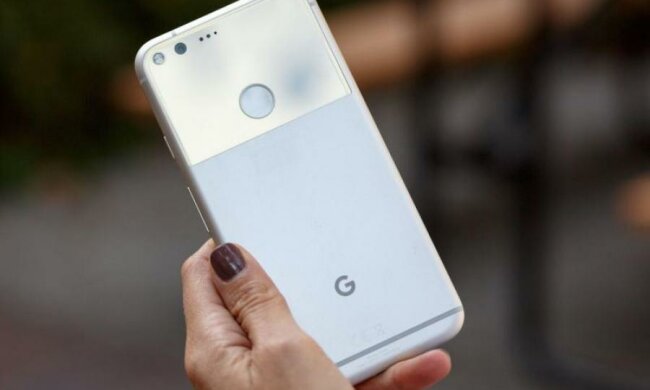Google кине власників своїх смартфонів