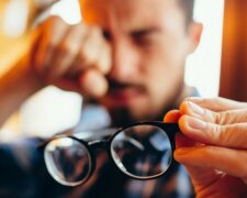 Гімнастика для очей: як не втратити зір в офісі