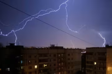 Погода у Харкові на 9 серпня: стихія готує містянам фаєр-шоу, синоптики радять не жартувати