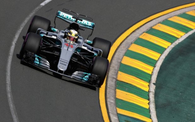 Формула-1: Хемілтон виграв першу і другу практики Гран-Прі Австралії