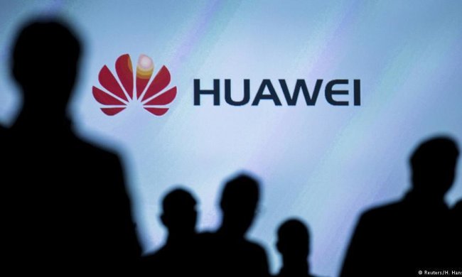 Война США и Huawei набирает новые обороты: в скандал втянули новые страны