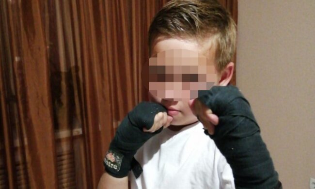 Мальчик выбросился с 25 этажа, фото: Mash