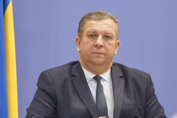 С 1 января украинцы будут получать "живые" деньги вместо субсидий: как это работает