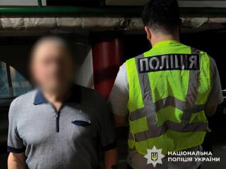 Поліція на місці пострілу у Печерському районі Києва