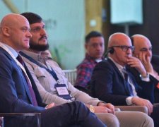 Бесконечный "отпуск": мэр убегает от НАБУ по всему миру