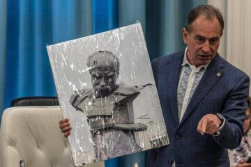 Николай Томенко