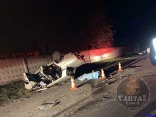 Под Львовом двое водителей погибли в ДТП, фото: Варта