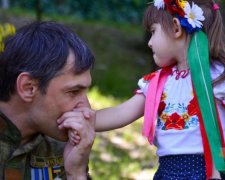 Дети украинских воинов получили возможность увидеть мир