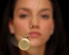 Боль и неврозы попробуют лечить гипнозом